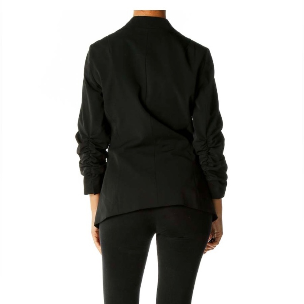 Gorgeous Elizabeth and James Blazer 
Size 6 Black scrunched sleeves long front - Picture 4 of 12